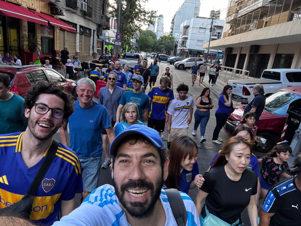 Fans approaching Boca Juniors Bombonera